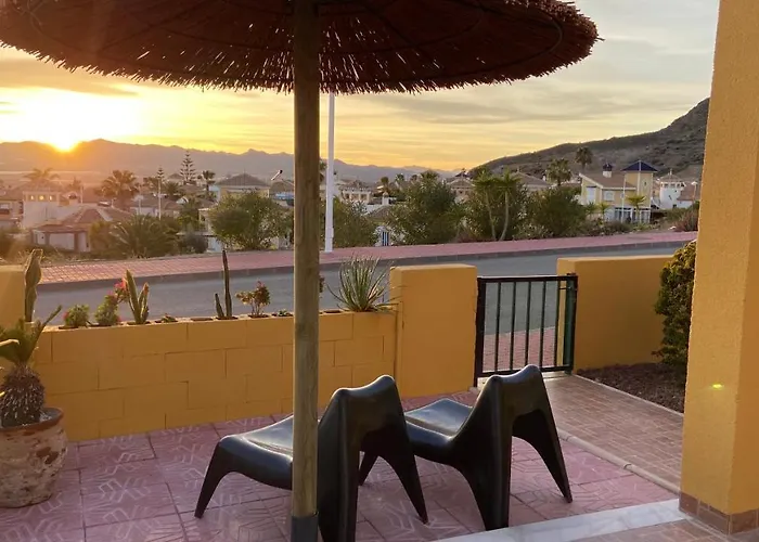 Casa Naranja